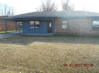 201 E Columbus St, Lavaca, AR 72941