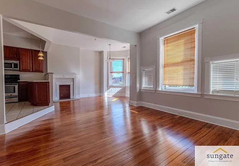 1729 Park Ave #4 — Photo 3
