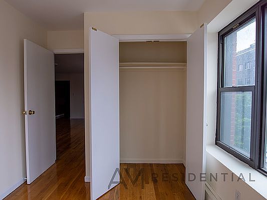 5th image of 620 Union St #1A