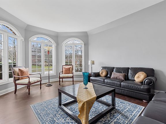2nd image of 2215 River Woods Dr