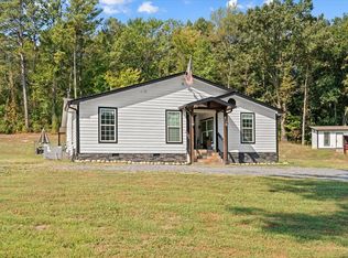 572 Lee Joan Dr NW, Dalton, GA 30721
