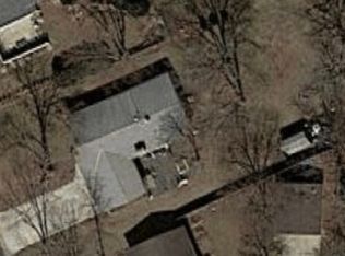 1101 Cardinal Ln, Union Grove, WI 53182