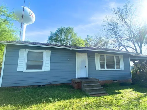 406 E Bradford St, Troup, TX 75789