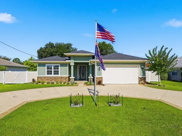 45 Laramie Dr, Palm Coast, FL 32137