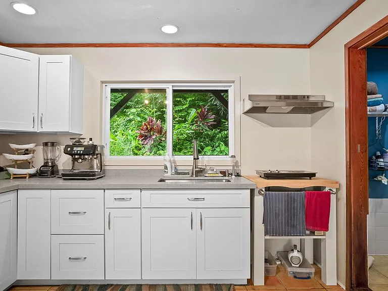 6240 Olohena Rd #1 — Photo 7