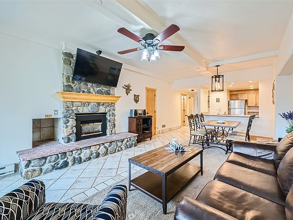 2nd image of 645 S Park Avenue UNIT 3402