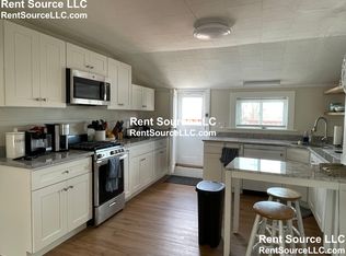 271 Highland Ave FLOOR 3, Somerville, MA 02143