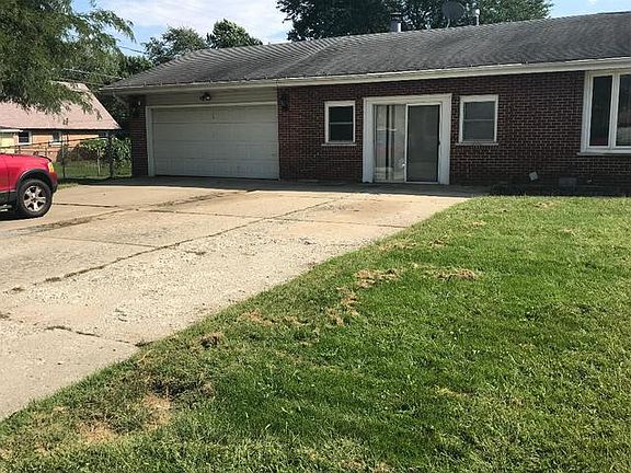 2nd image of 5401 W 131st St