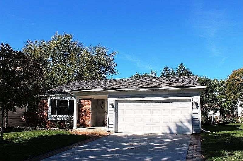 1st image of 185 Wellington Dr