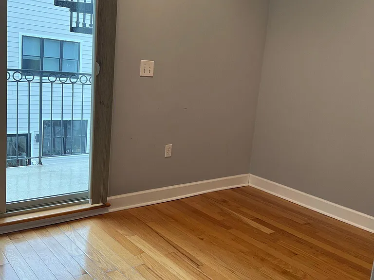 742 S Chadwick St — Photo 20