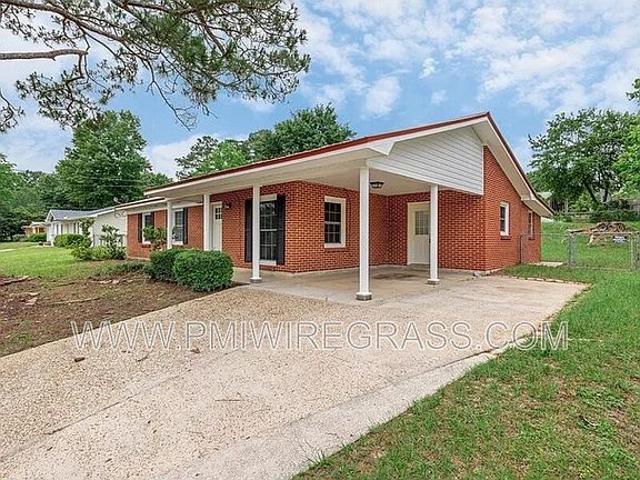 2nd image of 13 Richardson Dr