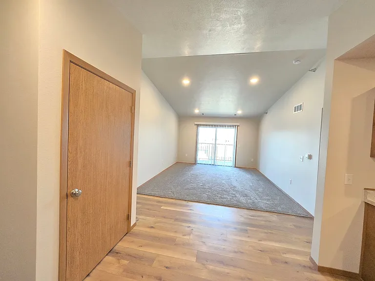 Home - Field Apartments I — Photo 104