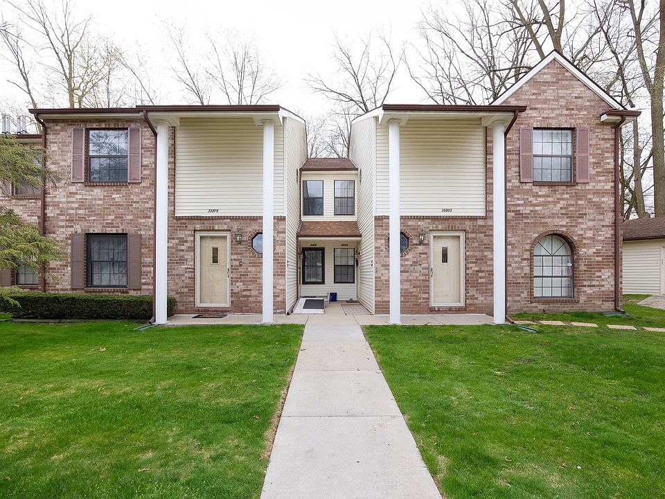 1st image of 35815 Castlewood Ct