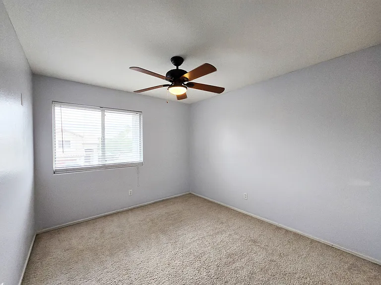 3rd bed room