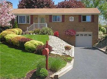 2nd image of 9516 Saratoga Dr