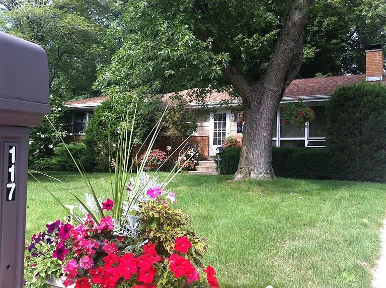 117 Concord Dr photo 1