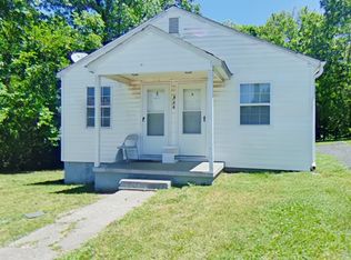 909 Park St #B, High Pt, NC 27260