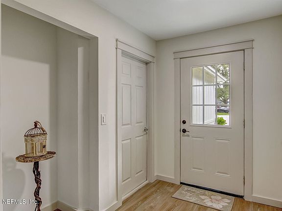 5th image of 13261 Arbor Vitae Dr #1