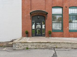 30 Lincoln St APT 110, Westbrook, ME 04092