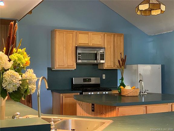 34 Sharon Station Road