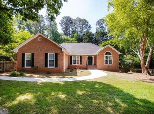 160 Meadow Creek Ln, Athens, GA 30605