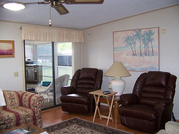 4th image of 914 Stadler Street