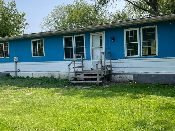 8980 Porter Bridge Rd, Lancaster, WI 53813
