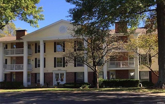 1st image of 1511 Hampton Hall Dr APT 15