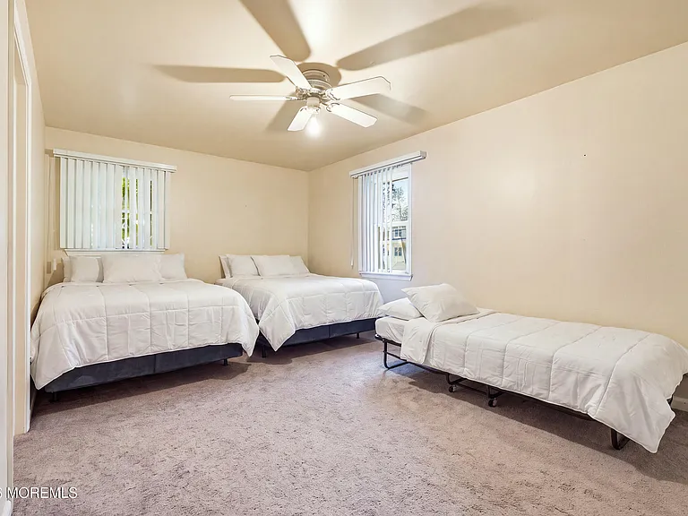 470 Monmouth Pl — Photo 43