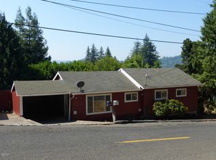 341 SE 2nd St, Toledo, OR 97391