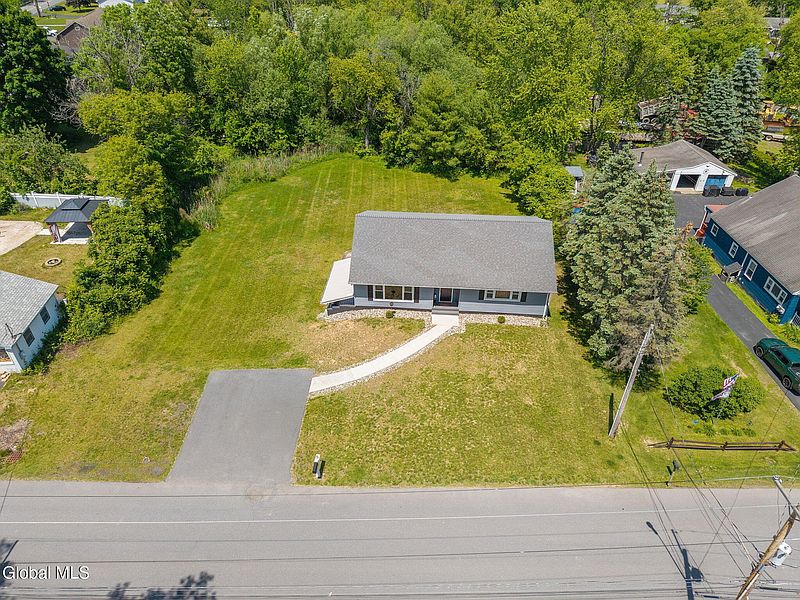 2nd image of 10 Ten Broeck Street