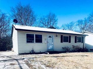 1608 Ville Cecelia Ln, Hazelwood, MO