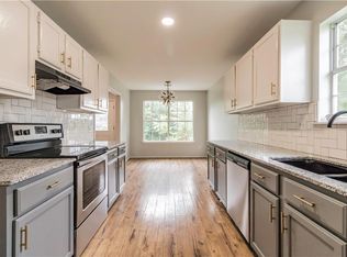 906 Zachary St, Centerton, AR 72719