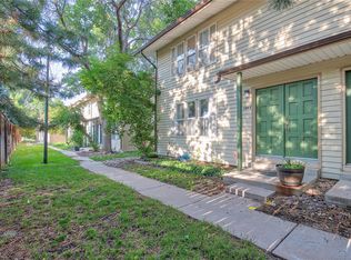 1985 S Oakland Way, Aurora, CO 80014