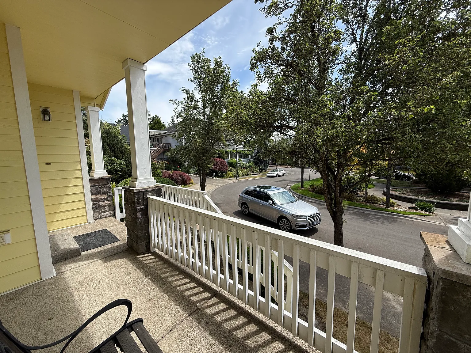 3 bed, 1980 sqft, $2,995 — Photo 3