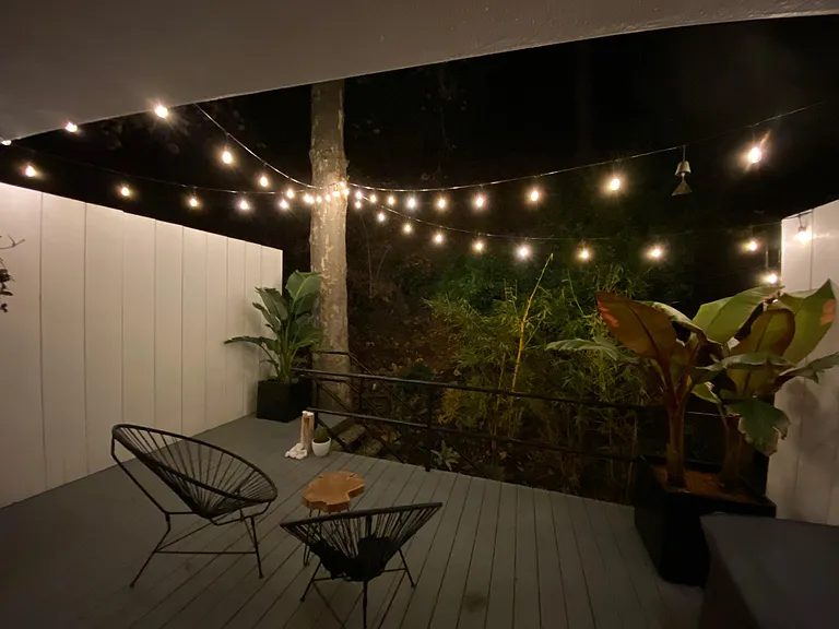 921 N Beverly Glen Blvd — Photo 3