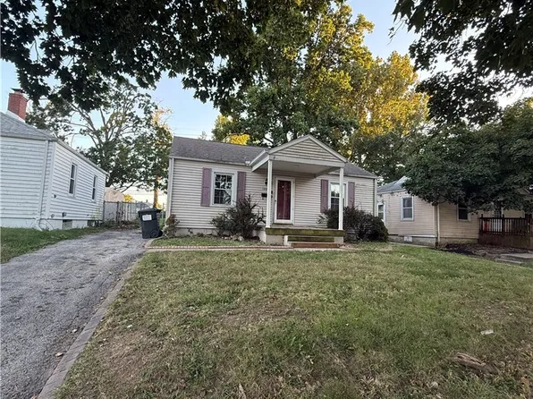 1423 E Vanderhoof St, Decatur, IL 62521