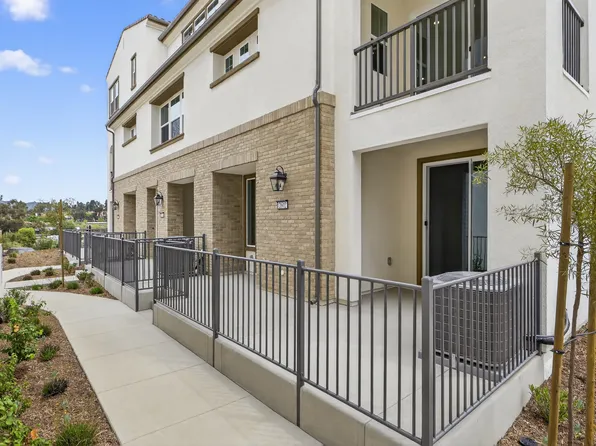2602 Faye Dr, San Marcos, CA 92078