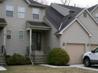 9 Woodstream Ct, Mantua, NJ 08051