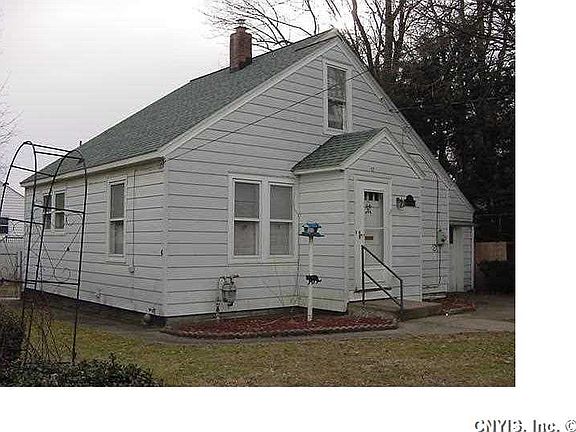 2nd image of 17 Frederick Ave