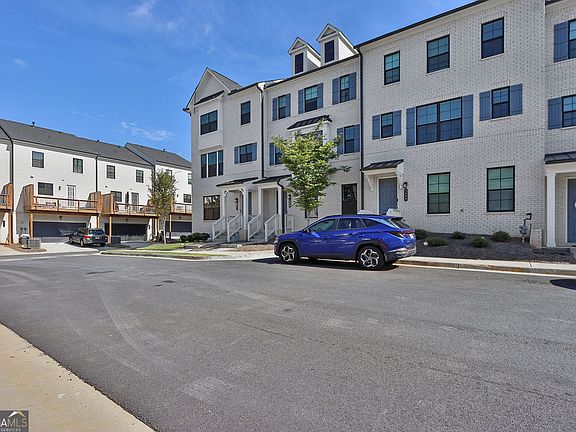 3rd image of 3535 Senna Rd