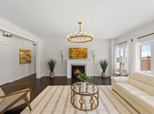 16 Vivian Creek Rd, East Gwillimbury, ON L0G 1M0