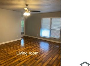 5669 Birchmont Dr APT C, Houston, TX 77091