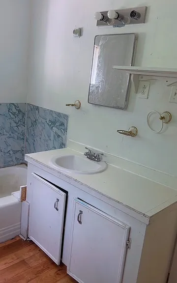 604 E Jefferson St — Photo 4