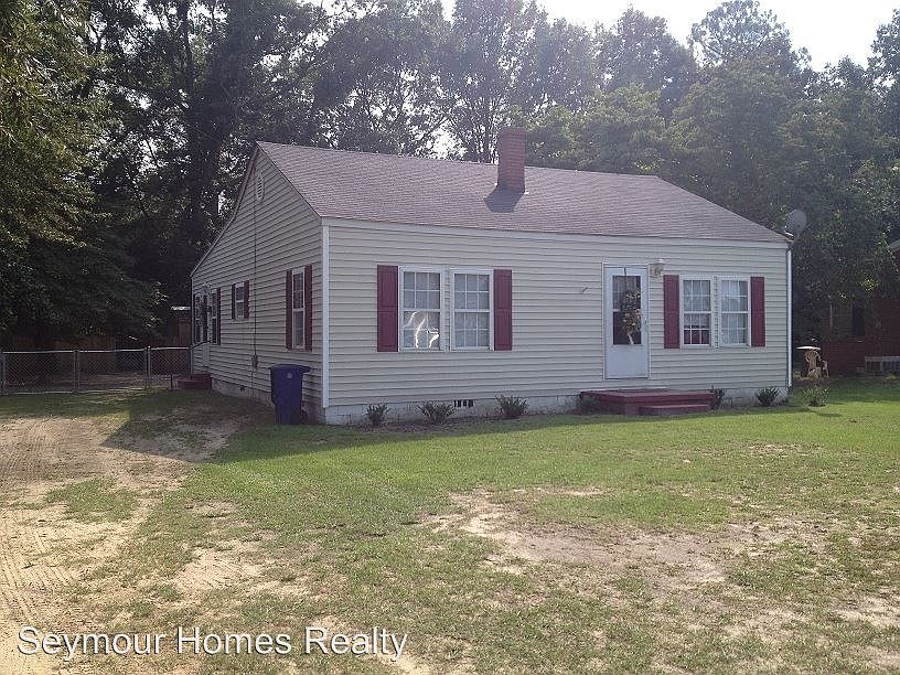 1st image of 601 W Boundary St