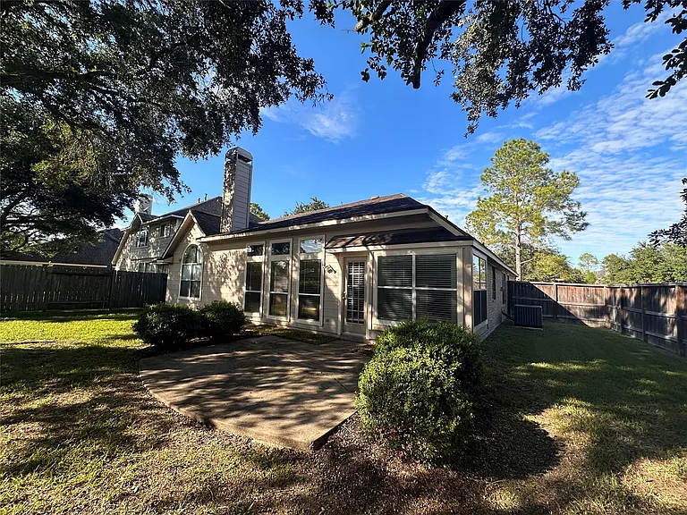 3734 Paigewood Dr — Photo 18