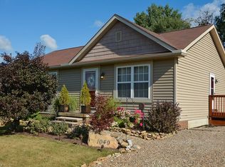 1049 Saxon Ave, Akron, OH 44314
