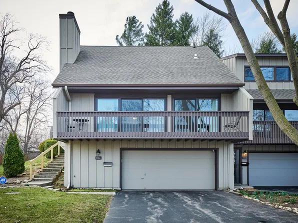 1066 Florimond Dr, Elgin, IL 60123