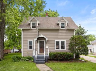 1324 W Washington St, Appleton, WI 54914