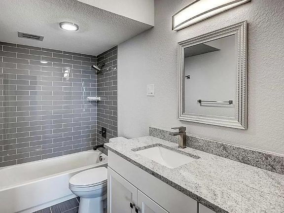 5th image of 460 S Marion Pkwy APT 953B